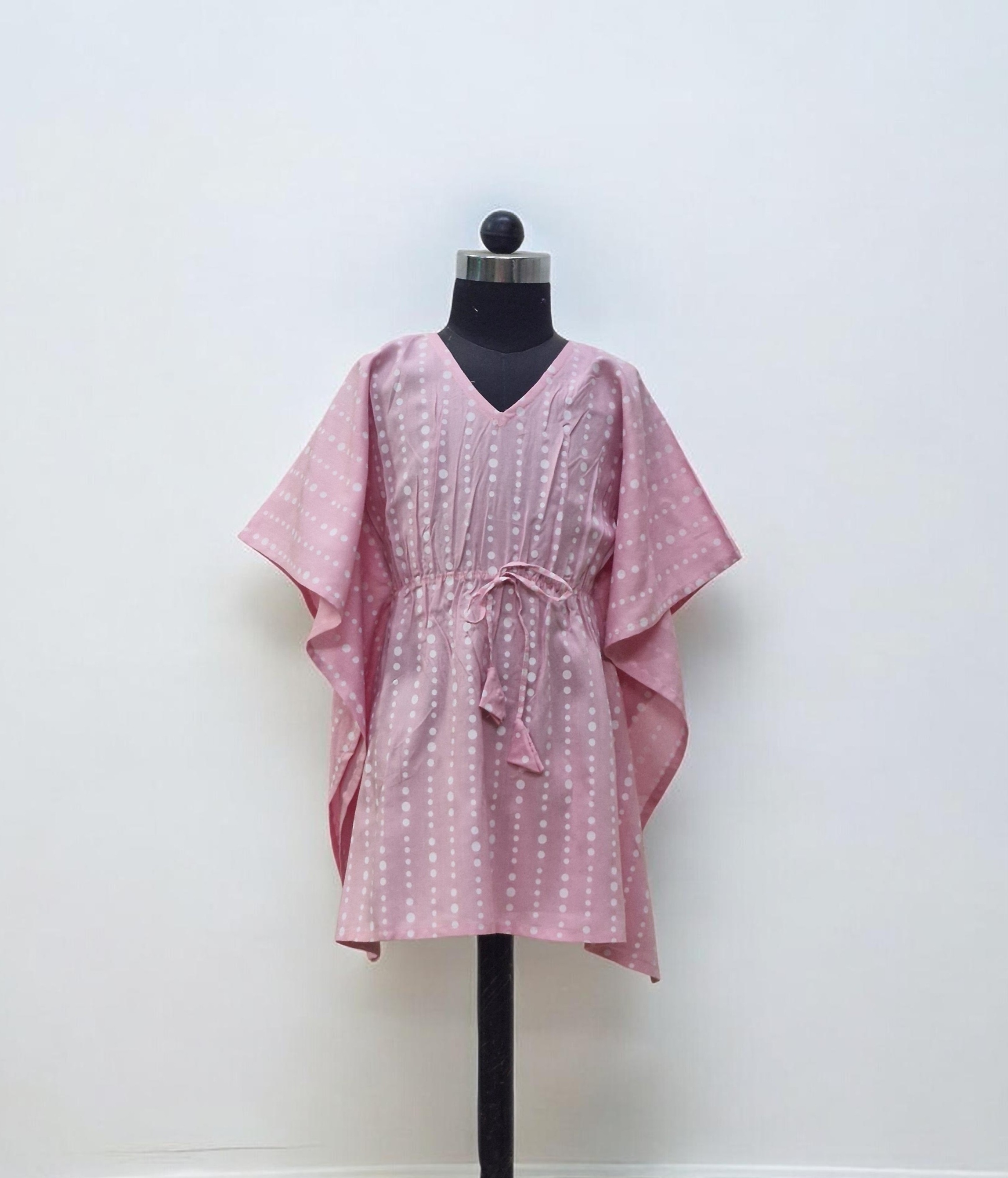 Pink Dots Kaftaan